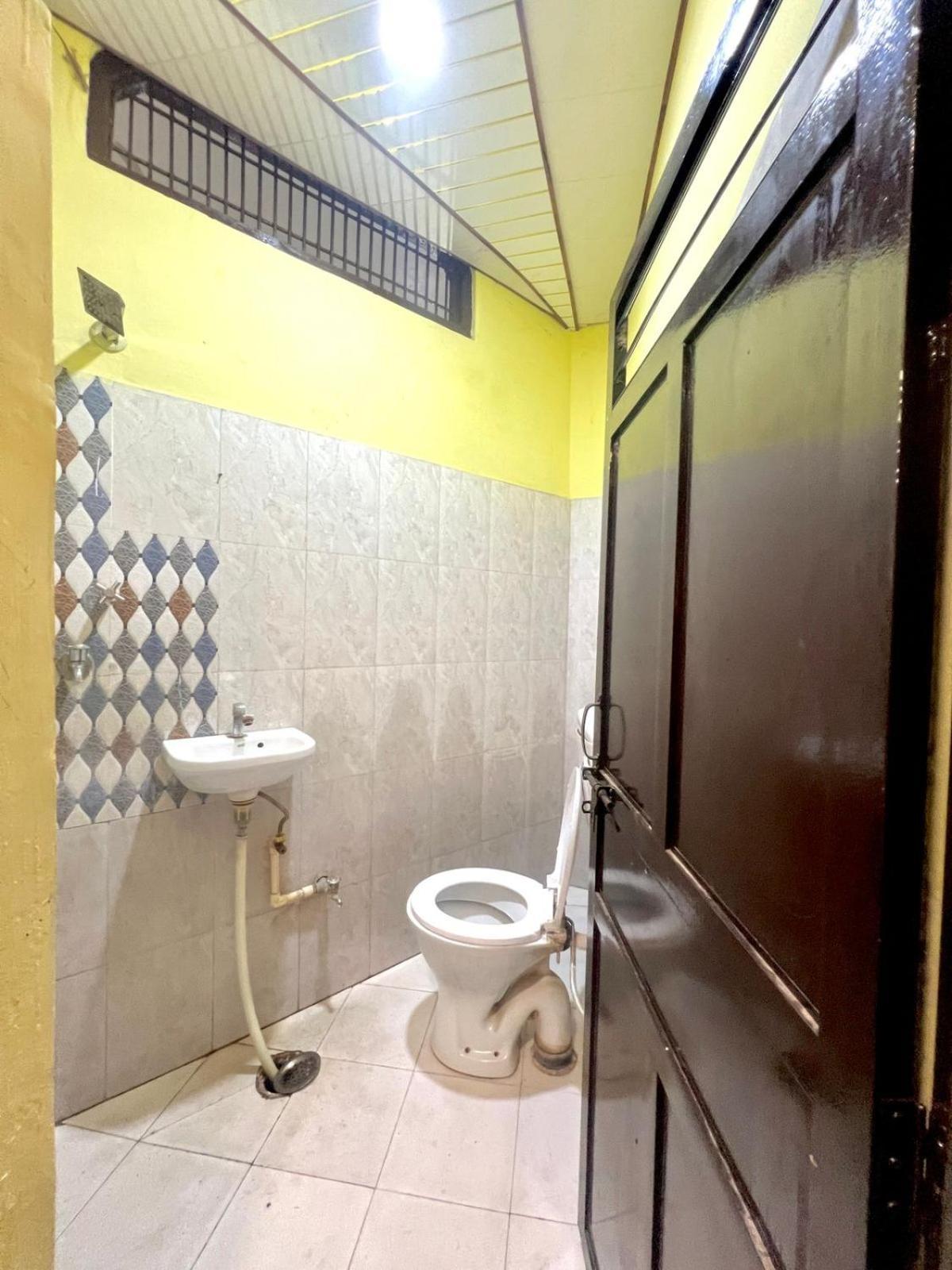 Durga P Guest House Near Harishchandra Ghat Bénarès Extérieur photo